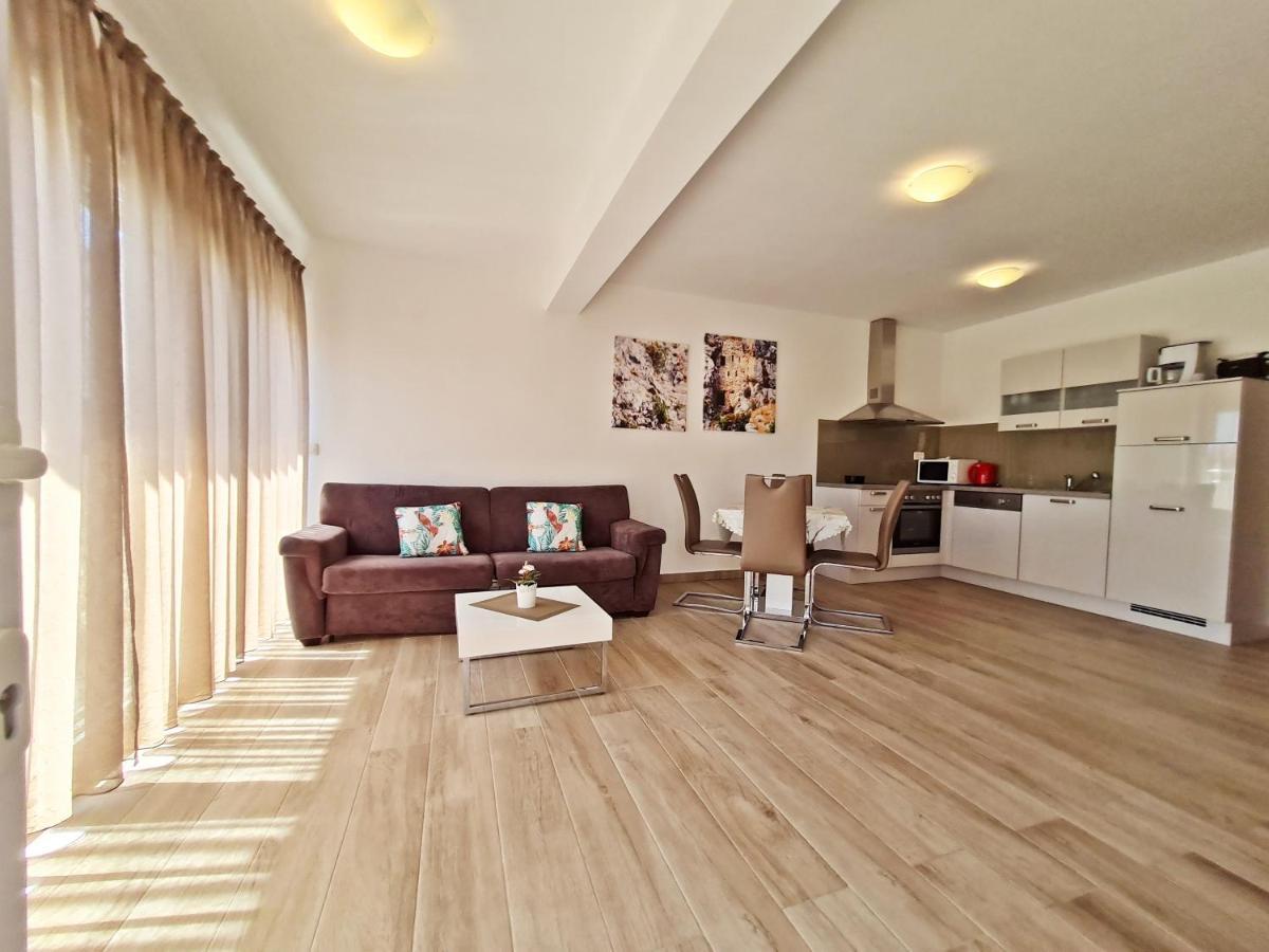 Ab Villa Podstrana Exterior foto